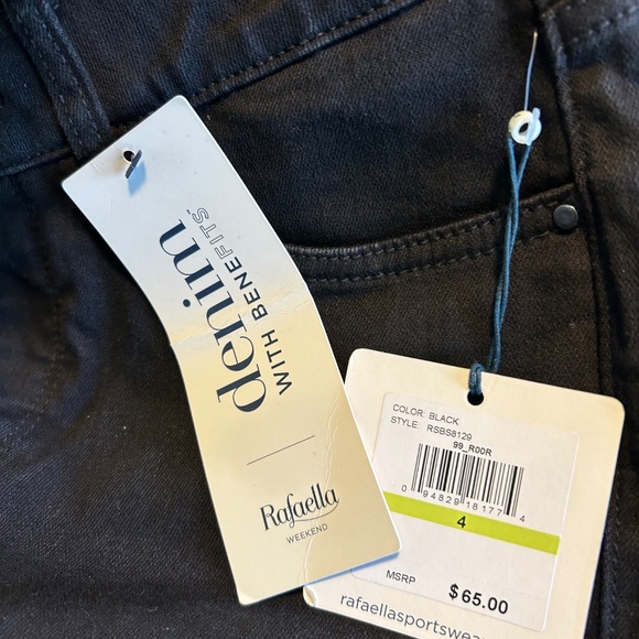 NWT Rafaella Weekend Comfort Stretch Black Capri Travel, Casual Slimming SZ 4 - Picture 6 of 8